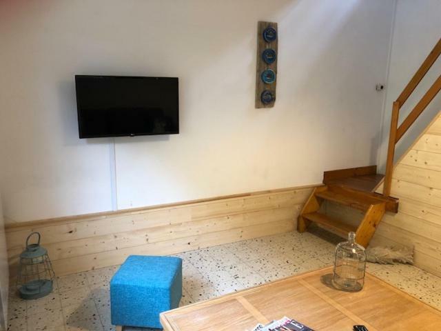 Coquelicot Apartment